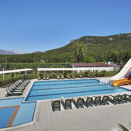 Palmet Kiris Resort