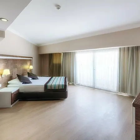 Palmet Kiris Resort Отель 4*