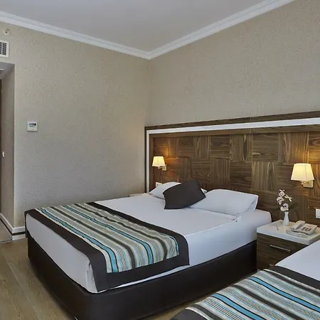 Otel Palmet Kiris Resort